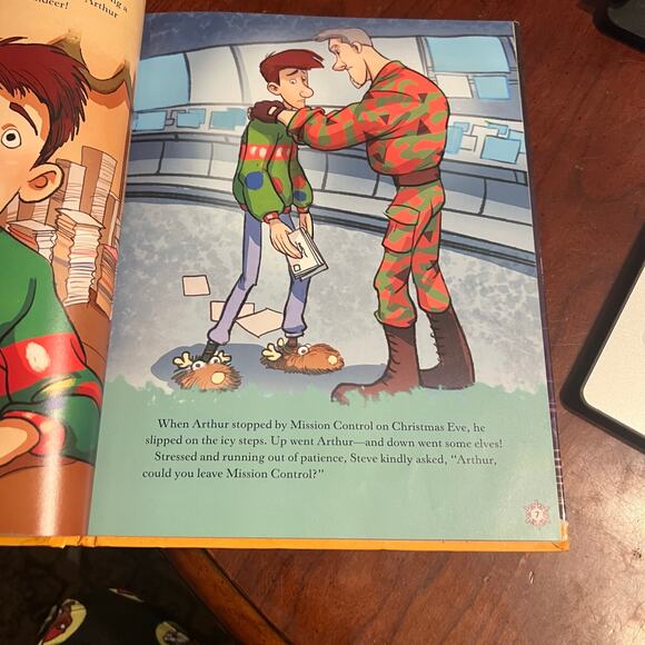 Arthur Christmas The Movie Storybook Kids Book w/ Behind the scenes art Holiday - Picture 4 of 7